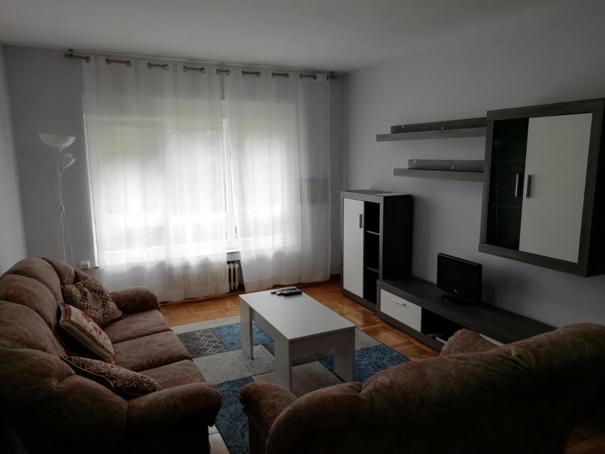 Apartamento Dominicos Oviedo Ngoại thất bức ảnh